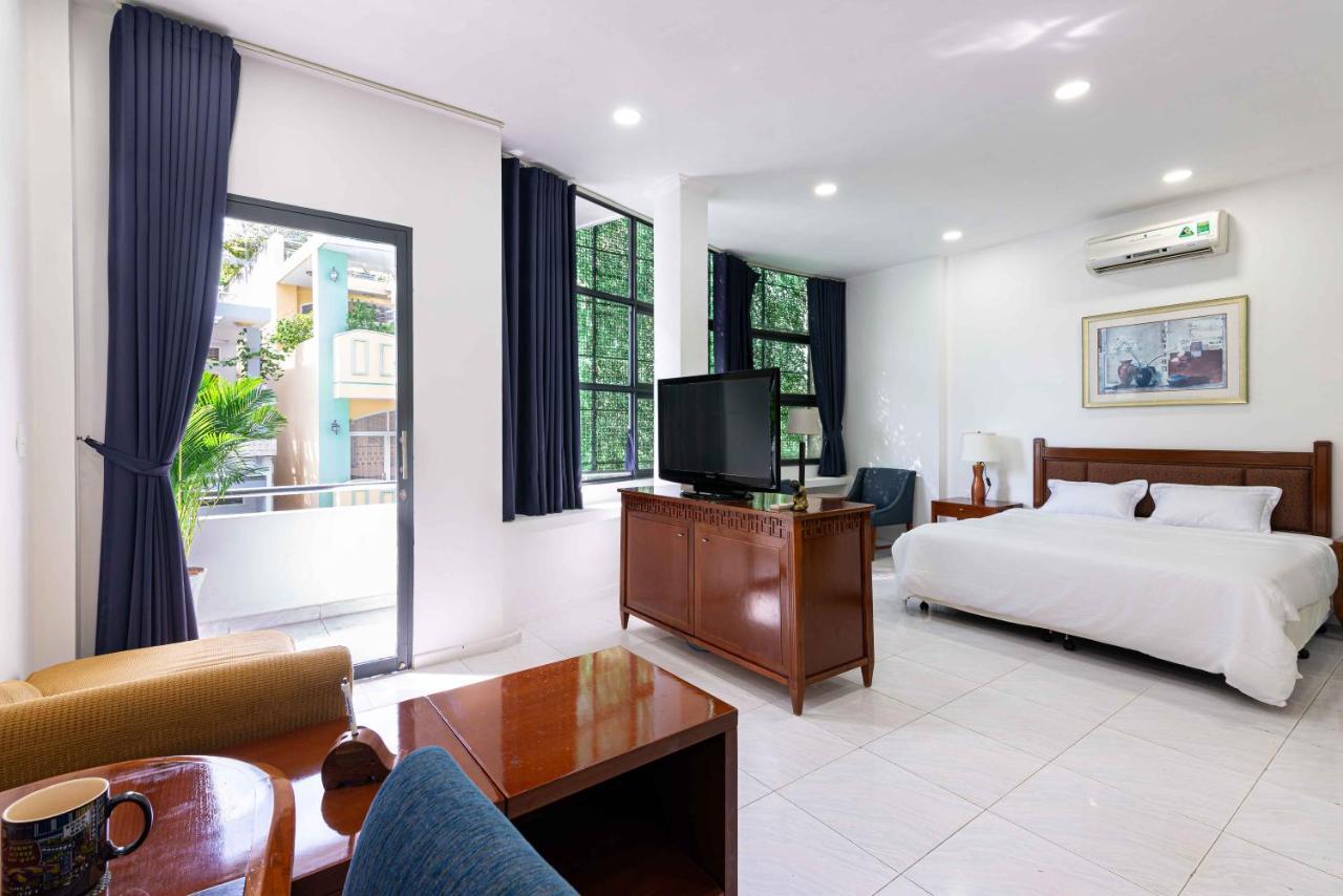 Bhome Dinh Cong Trang Khách sạn