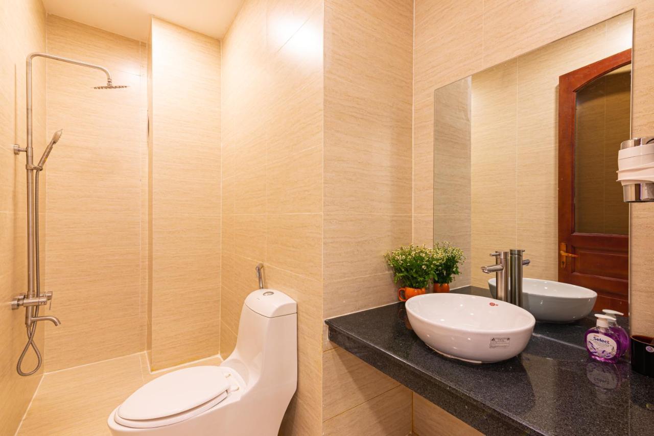Bhome Dinh Cong Trang Khách sạn TP. Hồ Chí Minh