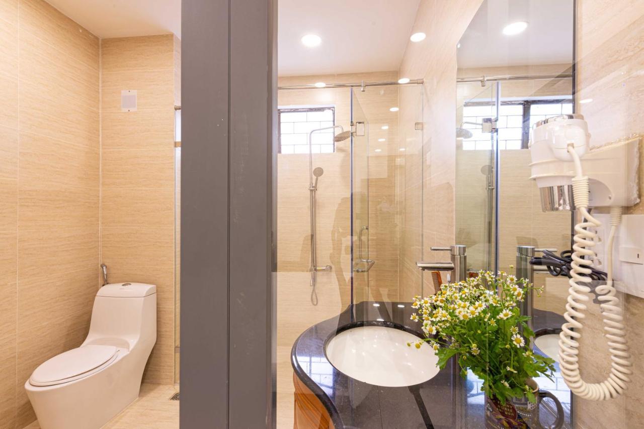 Khách sạn Bhome Dinh Cong Trang 2*