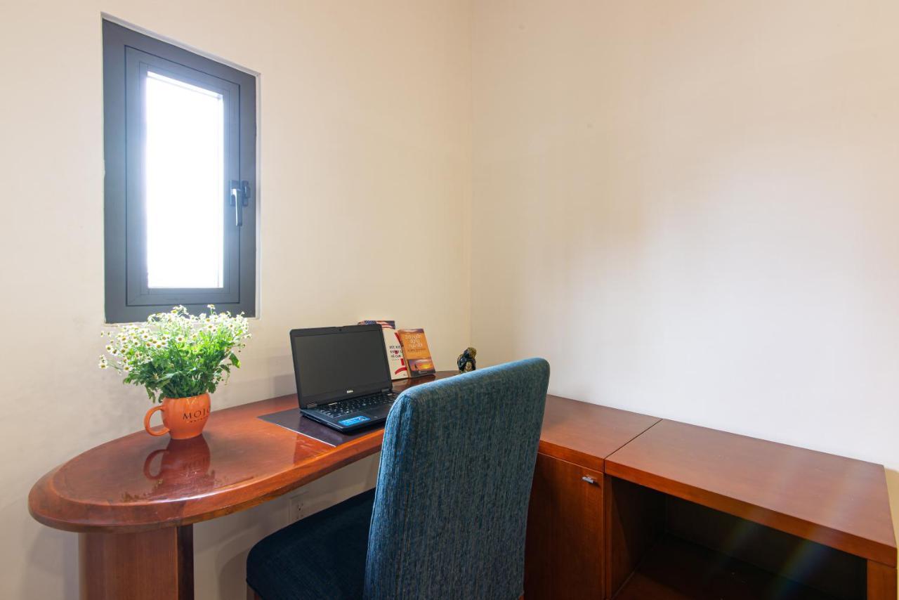 Khách sạn Bhome Dinh Cong Trang TP. Hồ Chí Minh